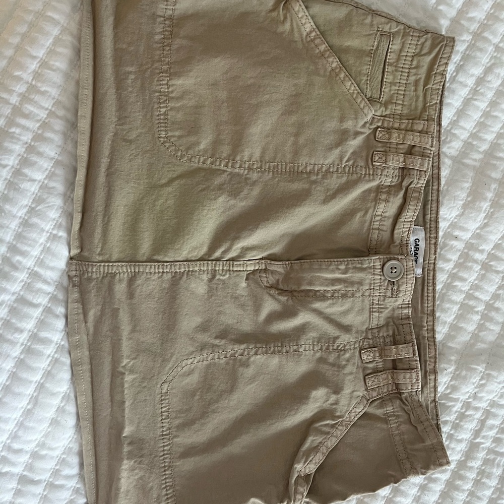 Cargo skirt garage